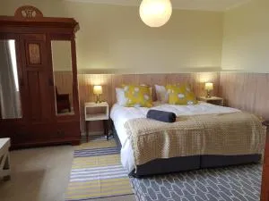 Settler Cottage Apartment - Committees Drift