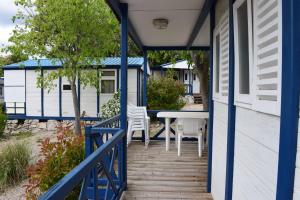 Campings Camping Le Val d'Herault : Chalet