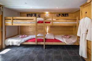 Chalets Gite&Spa le Montagnard : photos des chambres