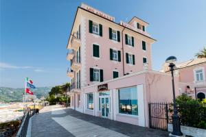 Hotell Albergo Miramare Spotorno Itaalia