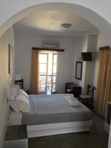 Deluxe Double Room with Balcony and Sea View