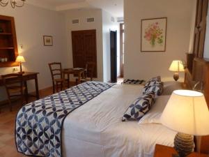 Hotels Charembeau : photos des chambres