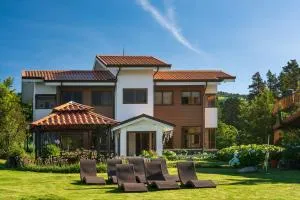 Altura Hotel - Bajos del Toro