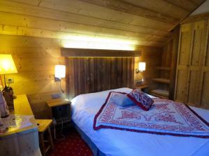 Hotels Hotel Ecureuil : photos des chambres