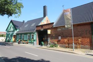 Heinrich's Pension & Ferienwohnungen