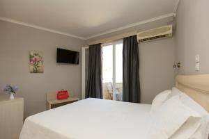 Virginia Hotel Samos Greece
