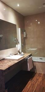 Hotel Restaurante El Valles 4 ESTRELLAS