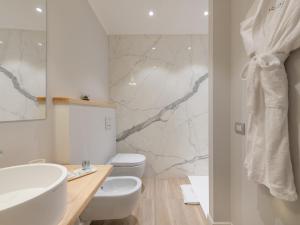 AQUAMADRE Suites - CF Suites