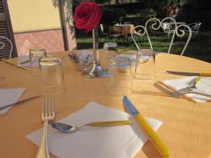 Two-Bedroom Suite room in B&B BOUTIQUE DI CHARME ETNA-RELAX-NATURA