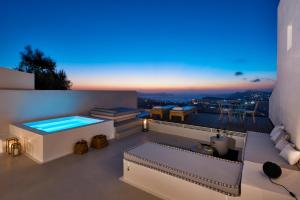 White & Co. La Torre Suites Santorini Greece