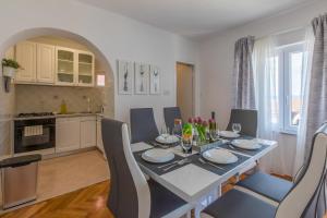 Apartment Ankica L4