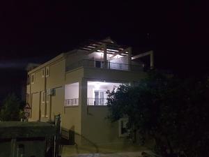 Apartments and Rooms Lijesevic