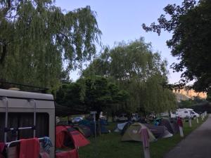 Campings Camping du lac : photos des chambres