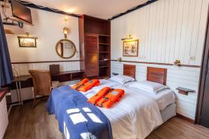 Cruise Cabin - Garden View room in Boat Hotel De Barge