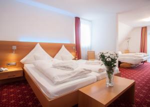 Quadruple Room room in Hotel Hessenhof