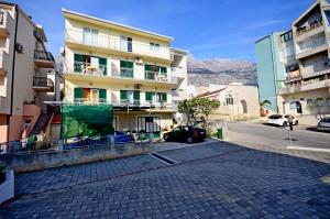 Apartmani Leona Makarska