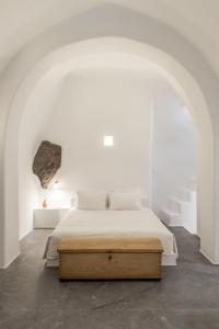 Chelidonia Luxury Suites Santorini Greece