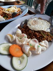 Phòng Giường Đôi/2 Giường Đơn (Double or Twin Room)