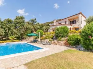 Modern villa with private pool near the sea - Calonge