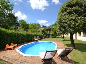 Cozy Holiday Home in Arezzo Italy with Pool