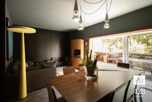 Estúdio 428 - 4hvězdičkové hotely ve městě Espinho