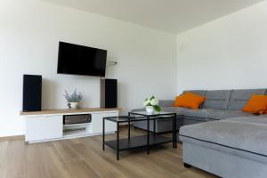 Nature View House with Sauna 