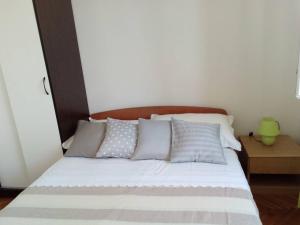 Apartment Dora 1 Jakišnica