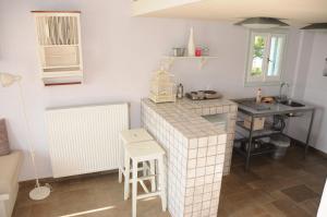 Crisio Studios Skyros Greece