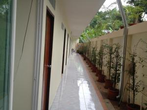 Day Waterfront Hotel