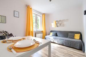 Apartament Yellow Studio ATELIER Konstancin-Jeziorna Polska