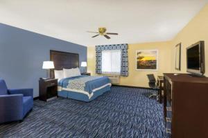 King Room - Non-Smoking room in Days Inn by Wyndham Moab