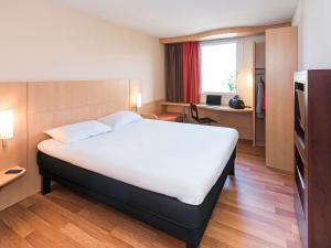 Hotels ibis Sisteron : photos des chambres