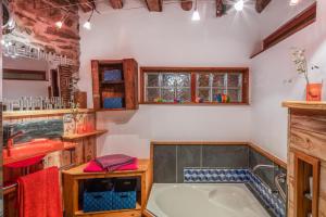 Maisons de vacances The Dragon Barn - Studio : photos des chambres