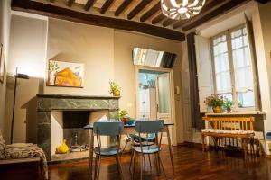 Le Logge dellAngiol dOr