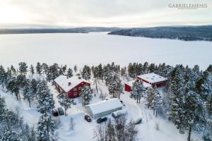 Hotel Korpikartano, Meneskartanontie 71, 99870 Inari, Finland.