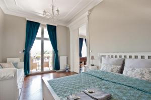 Wilhelmstadt Apartment - 90m
