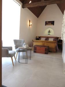 B&B / Chambres d'hotes Le Manoir de Placy - Chambres d'Hotes : photos des chambres