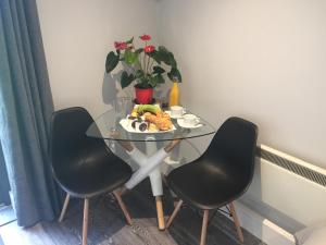 Tudor Lodge Guest Accommodation