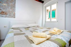 Apartment CA’ 1620 - Rosa selvatica