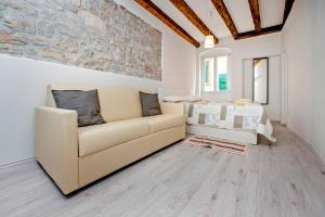 Apartment CA’ 1620 - Rosa selvatica