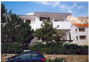 Apartmani MW , Zuti apartman 