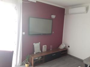 Apartment in Okrug Gornji 34370