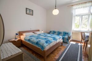 Apartments Josip by the sea