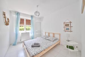 Near CAP DANTIBES & BEACH Two-bedroom