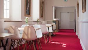 Hotels Hotel Beauvilliers : photos des chambres