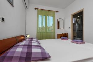 Apartments Roza