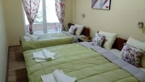 Hostel „Ж" - 卡瓦达尔奇