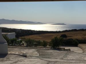 Ergina Summer Resort Antiparos Greece