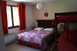 Hotels Hotel - Restaurant Le Blanchon : photos des chambres