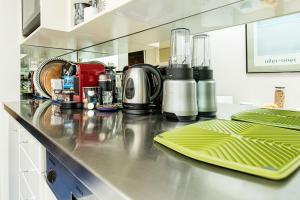 Luxe Executive Suite with breakfast and snacks in Paddington near Rushcutters Bay, Darlinghurst, St Vincents
